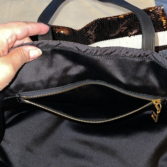 Preloved Prada sequins open tote pristine condition side pocket hardware is gold - Picture 11 of 12